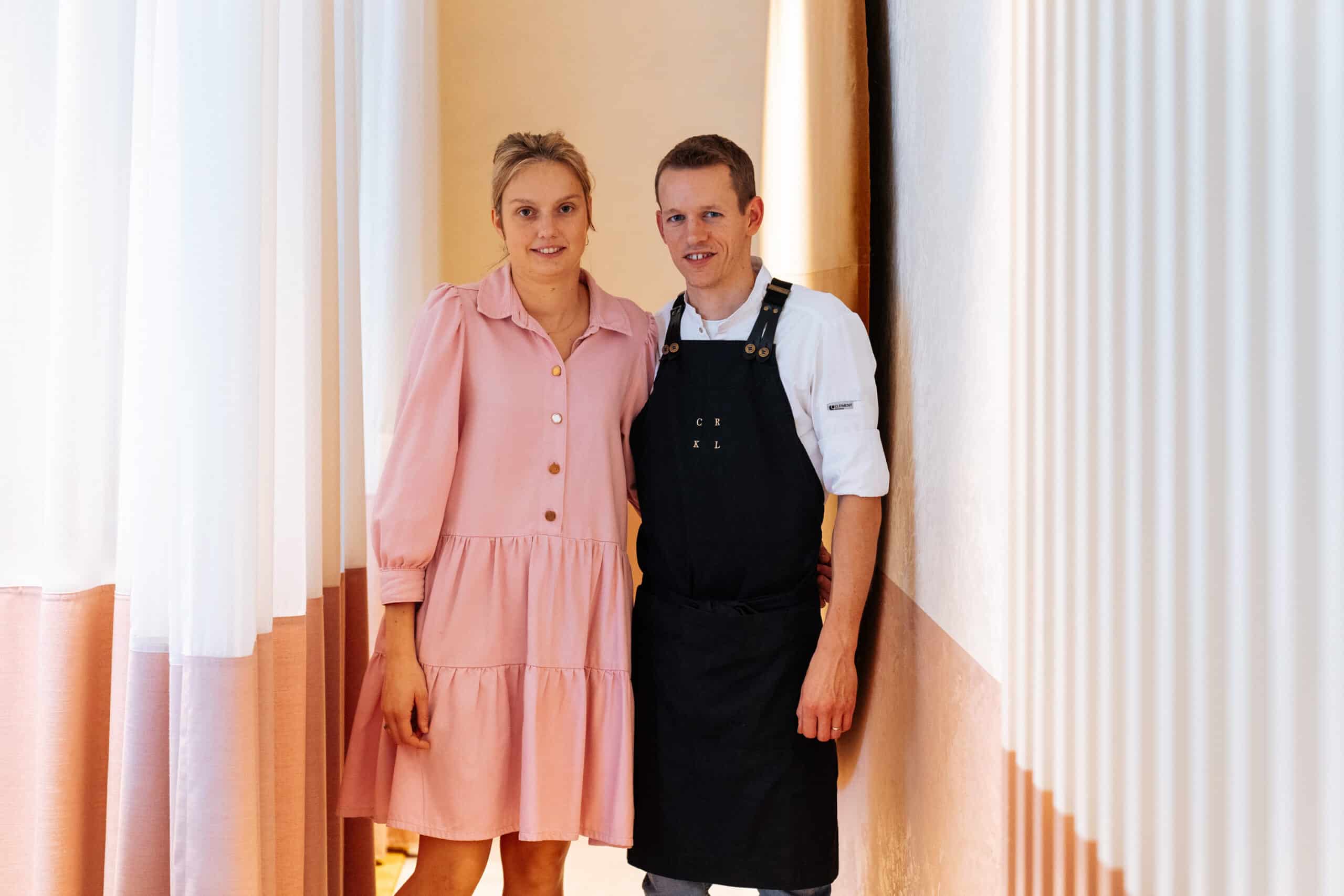 De chef en de gastvrouw van CRKL in hun restaurant in Roeselare.